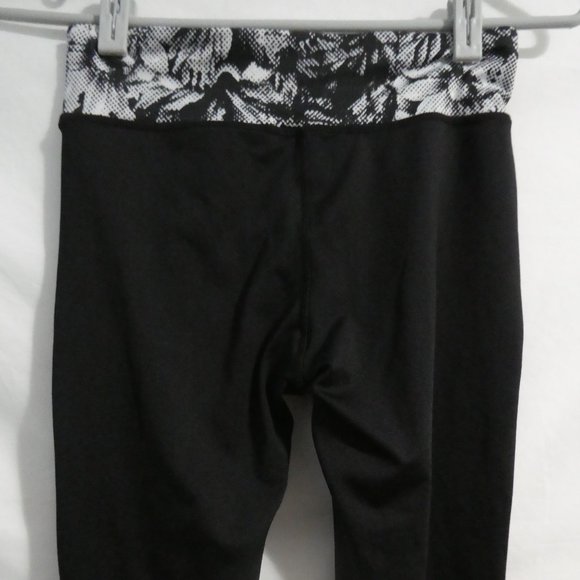 ENERGIE white printed floral black leggings, size small, junior, BNWOT - Picture 7 of 10